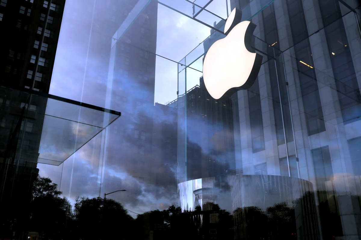 Apple vs Epic: Fortnite Maker Opposes Apple