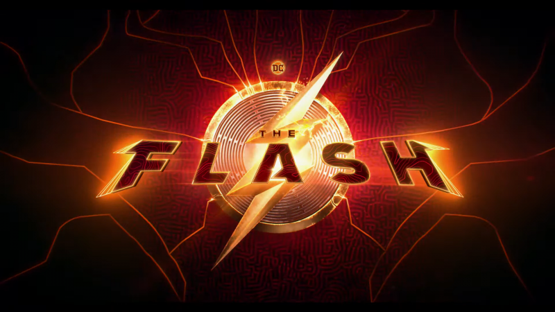 Ezra Miller ujawnia szybkie spojrzenie na zamieszanie związane z podróżami w czasie we Flashu