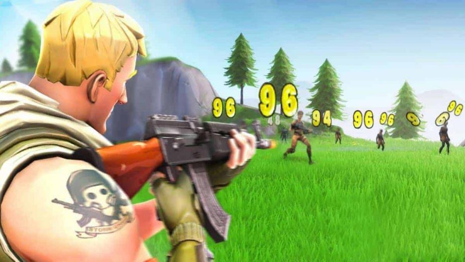 Tryb kreatywny Fortnite zawiera liczne mapy do ćwiczenia umiejętności celowania i budowania.