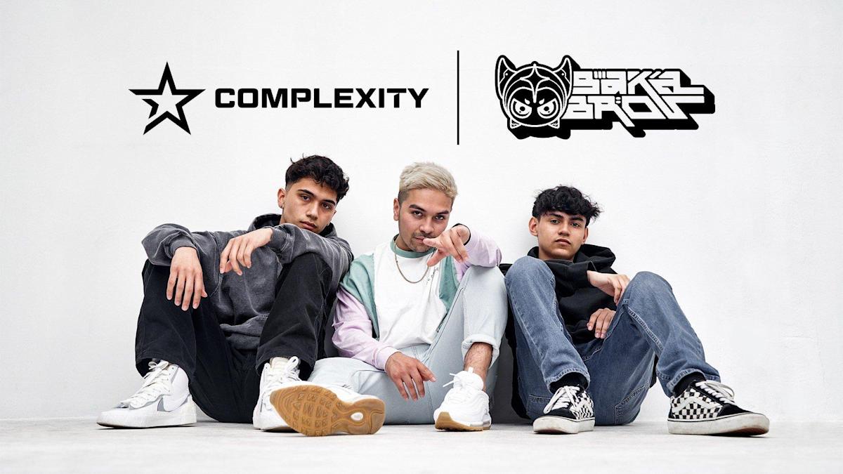Complexity Gaming podpisuje popularne trio Warzone: The Baka Bros