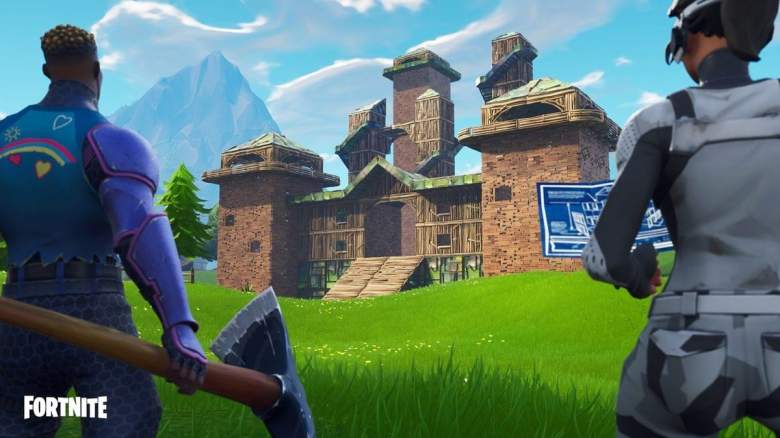 Sztuczka z namiotem Fortnite pozwala budować niezniszczalne bazy na niebie