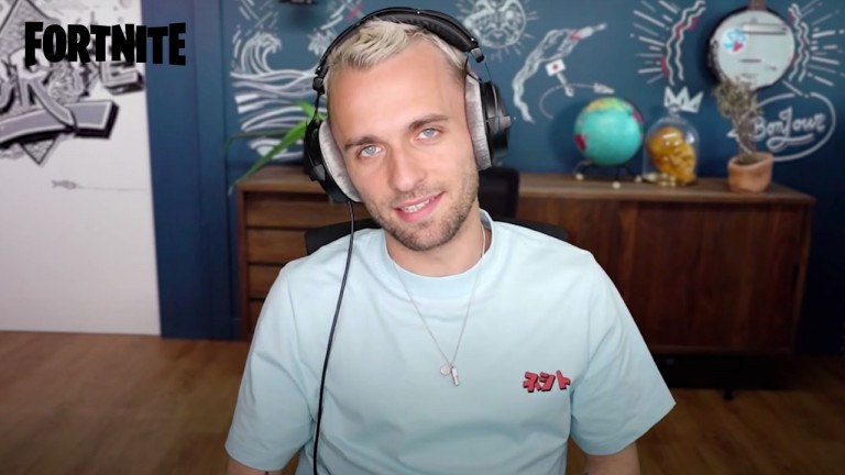 Fortnite: Squeezie tease une „niespodzianka” en direct, bientôt un skin à son effigie ?