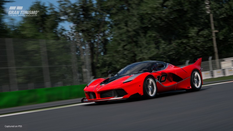 Recenzja Gran Turismo 7 — zdobywanie miejsca na podium