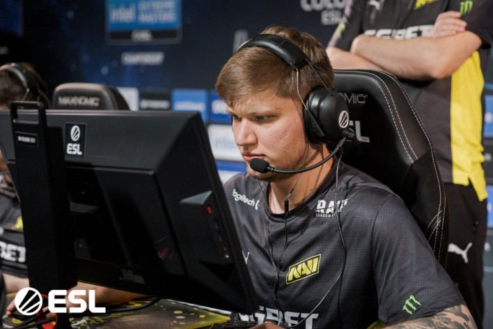 smooya podaje pensje graczy CSGO, w tym sześciocyfrowe za s1mple, NiKo i nie tylko