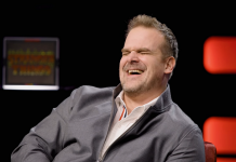 Gwiazda Stranger Things David Harbour przyznała World Of Warcraft