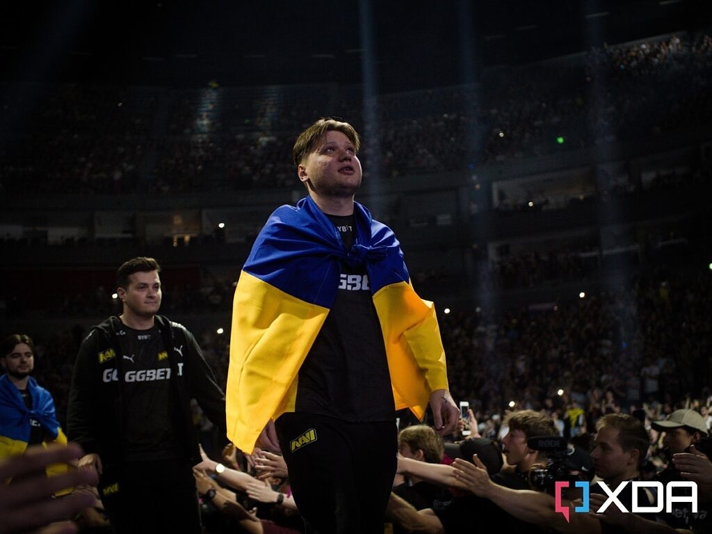 IEM Cologne s1mple wygląda na scenie