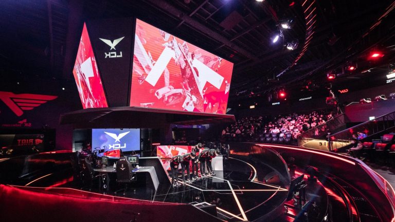 Fani League of Legends wymagają więcej niż kiedykolwiek przed T1 przed Mistrzostwami 2022