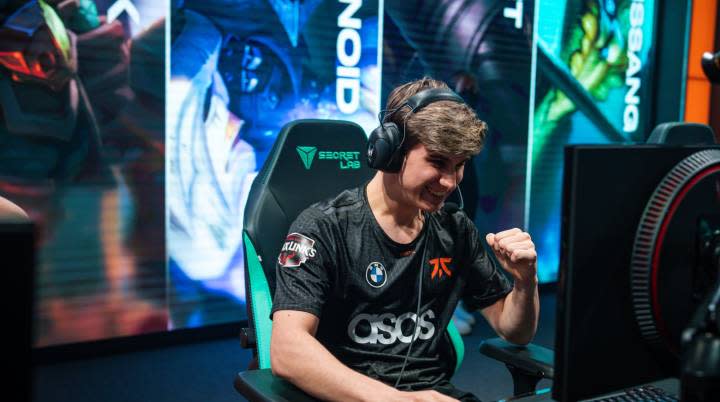 League of Legends: Fnatic s'en sort et espere encore les Worlds