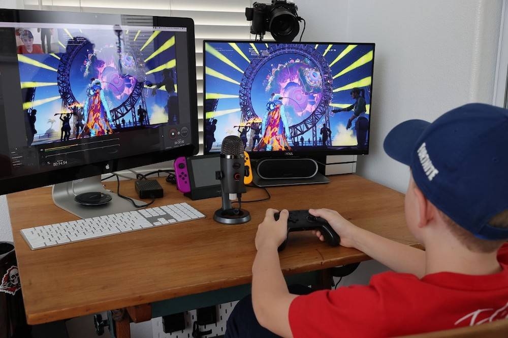 Canadian parents file lawsuit, claiming children stopped eating and showering to play Fortnite