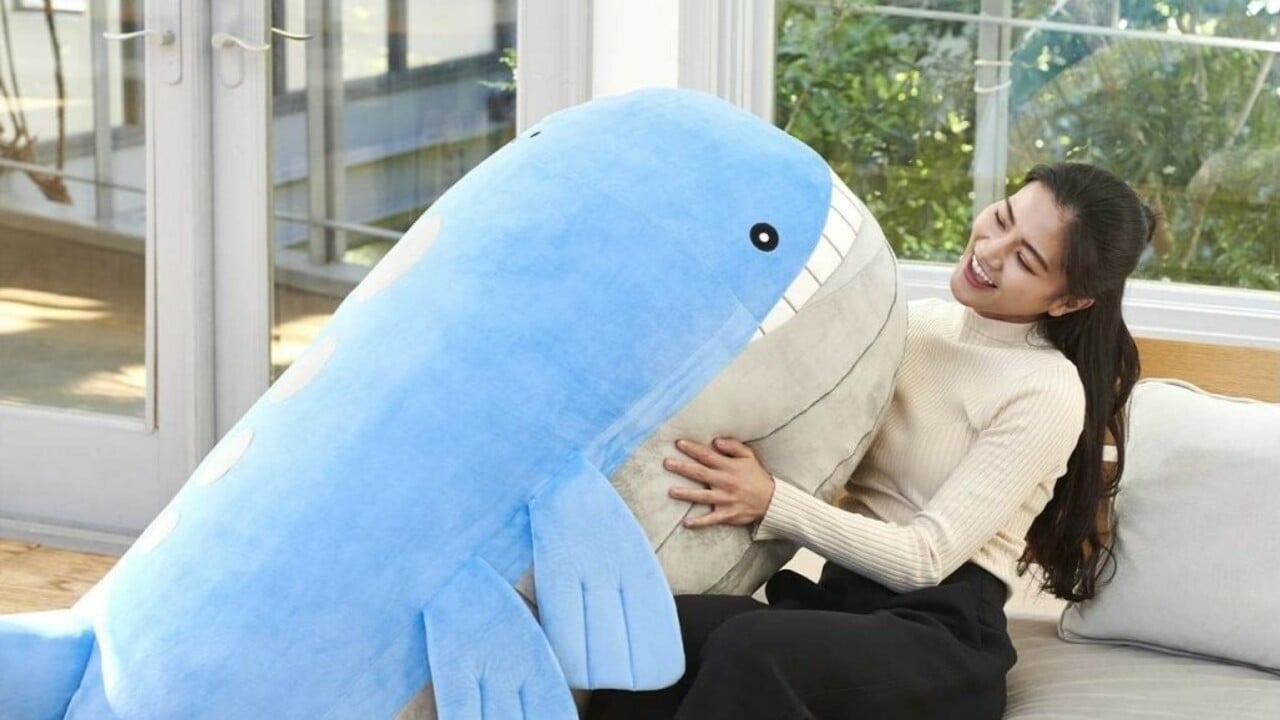 Losowo: ten oficjalny pluszowy Pokémon Wailord może cię zmiażdżyć