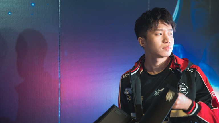 Głosowanie Clearlove na najlepszego gracza LPL w historii jest ukłonem w stronę „pochodzenia” chińskiego LoL