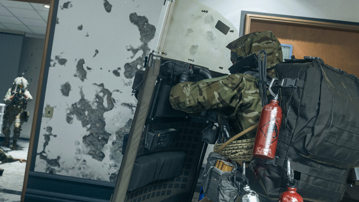 How To get skeleton keys in Warzone 2 Dmz unlock doors