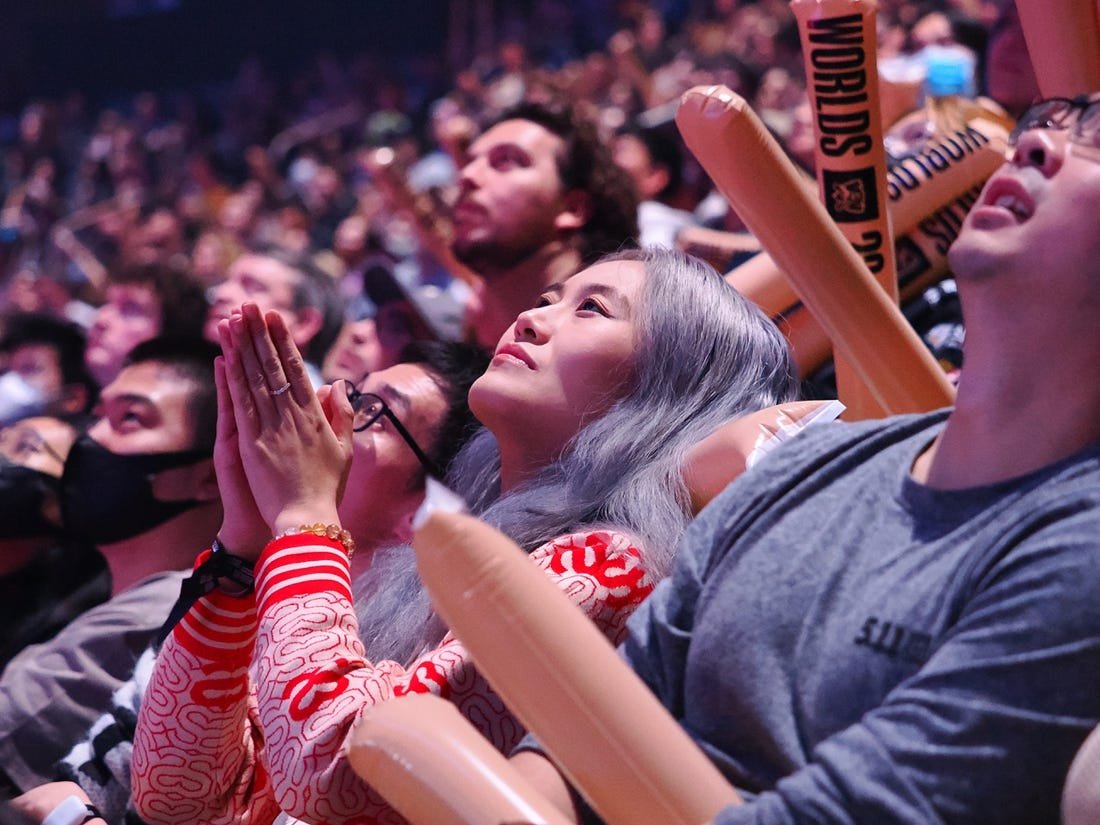 LOL News: Cztery drużyny wygrywają 2:0 w letnim splicie LCS