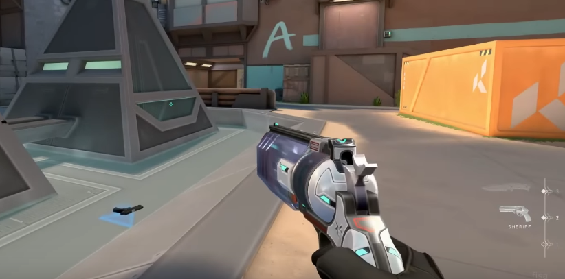 „Ani jeden dzień nie mija bez kopiowania CS”-CS:GO Fani wściekli, gdy nowa animacja kopii skórek Valorant