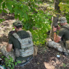 Nawet podczas wojny ukraińscy żołnierze znajdują czas na grę w grę wideo World of Tanks Even in War, Ukrainian Soldiers Find Time for World of Tanks Video Game