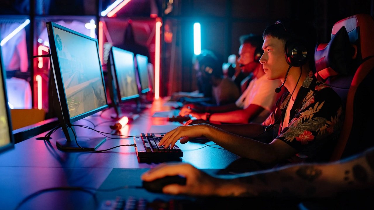 Predicting its Potential Award-Winning Esports Future — GameTyrant
