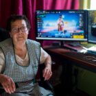 Chileńska babcia - królowa gier online Chile's gamer granny takes online world by storm