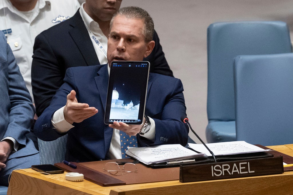 Israel's War Cabinet Weighs Counter-Strike for Iran Missile Attack as White House Pushes Diplomacy