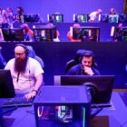 Ostrzeżenie CFPB: firmy gier wykorzystują naiwność graczy CFPB warns banks of video games' money laundering, fraud risks