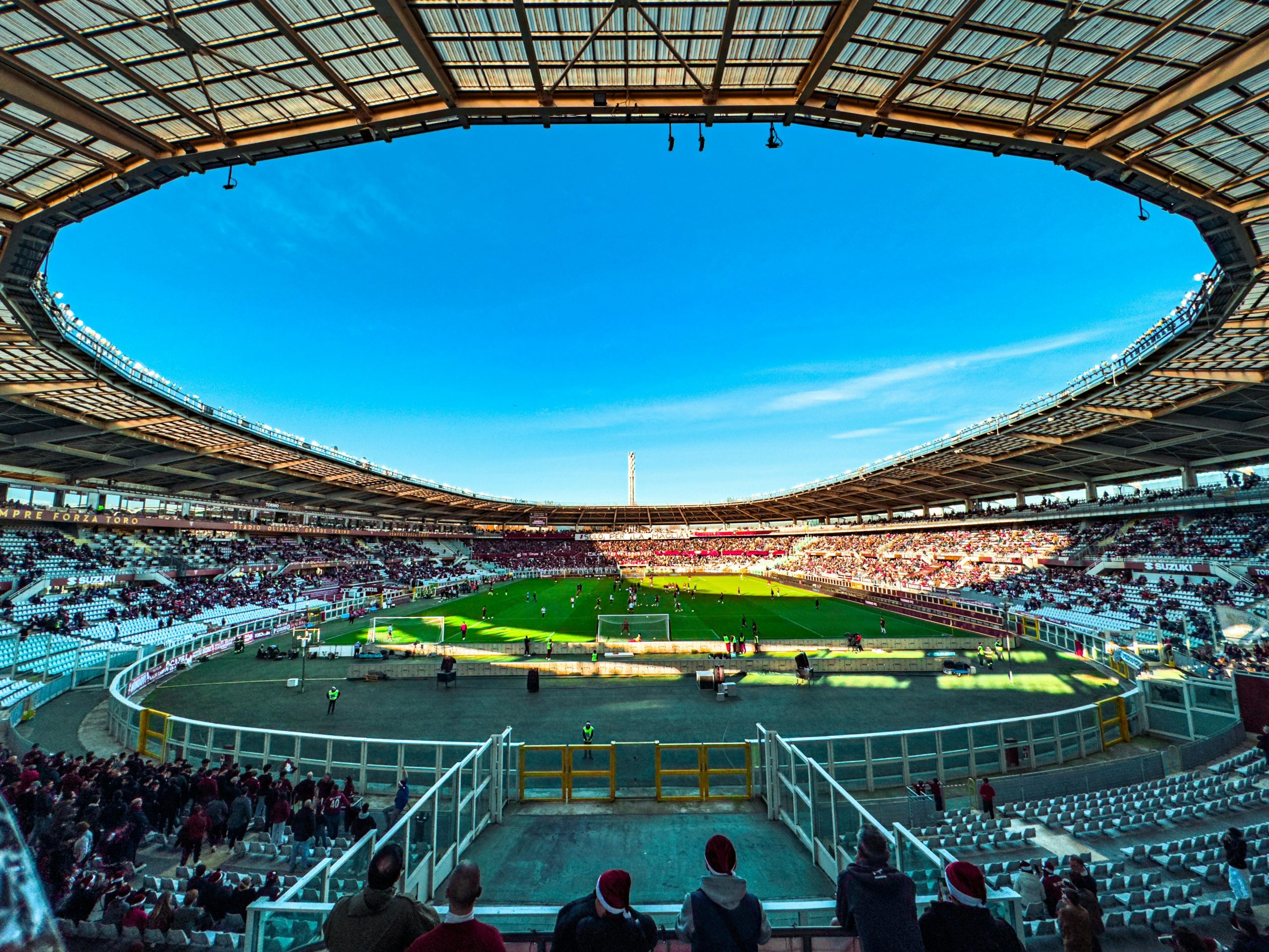 The Impact of Technology on Sports: VAR in Soccer and Anti-Cheat Systems in CSGO