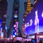 Pokémon Go: Kontrowersje dotyczące Mewtwo na Times Square i jego namiętne reakcje. Pokemon Go's Times Square Mewtwo Controversy Explained